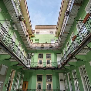 Heart With Free Private Parking Apartman Budapest