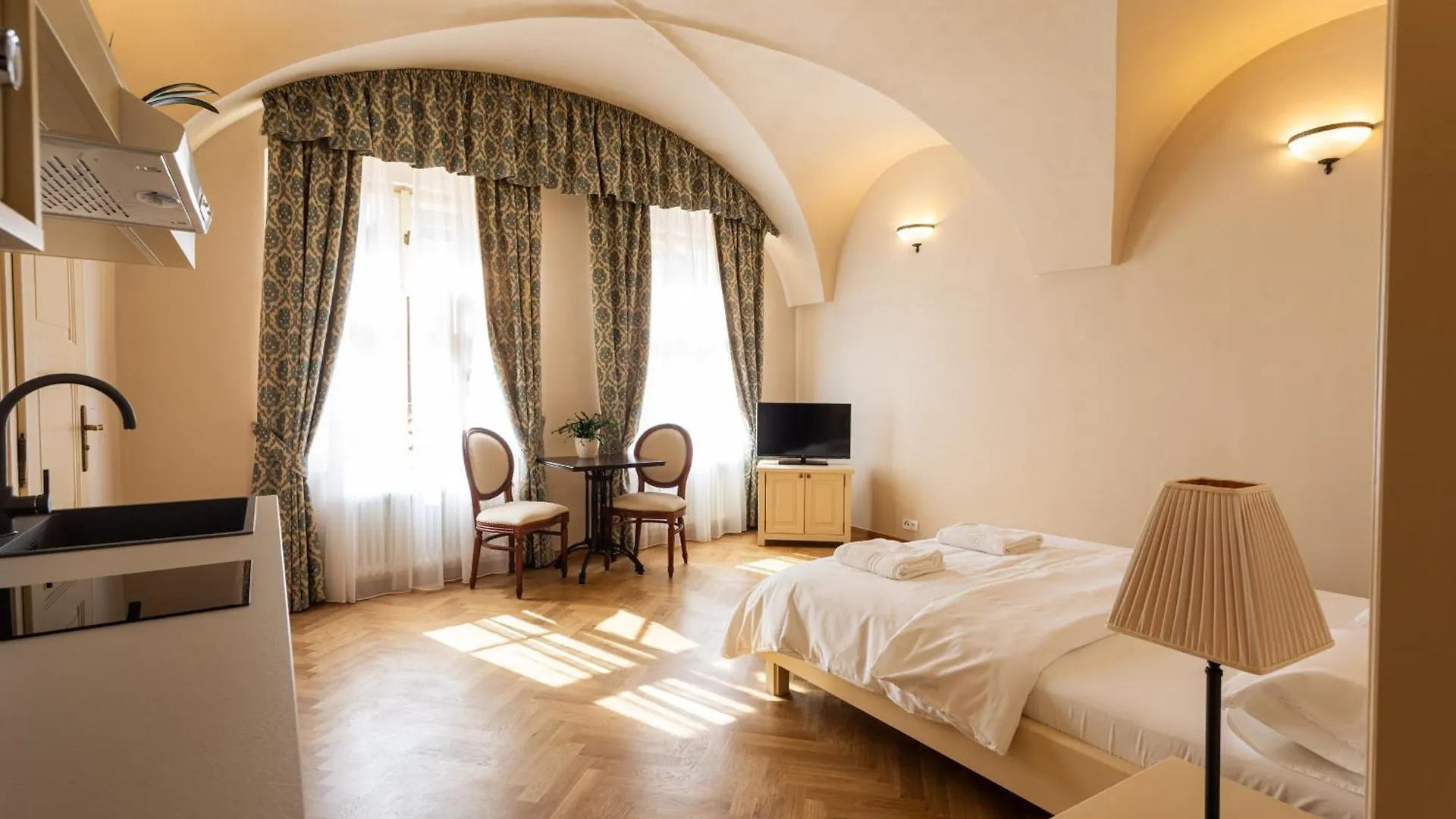 Residence Thunovska Prága Apartman