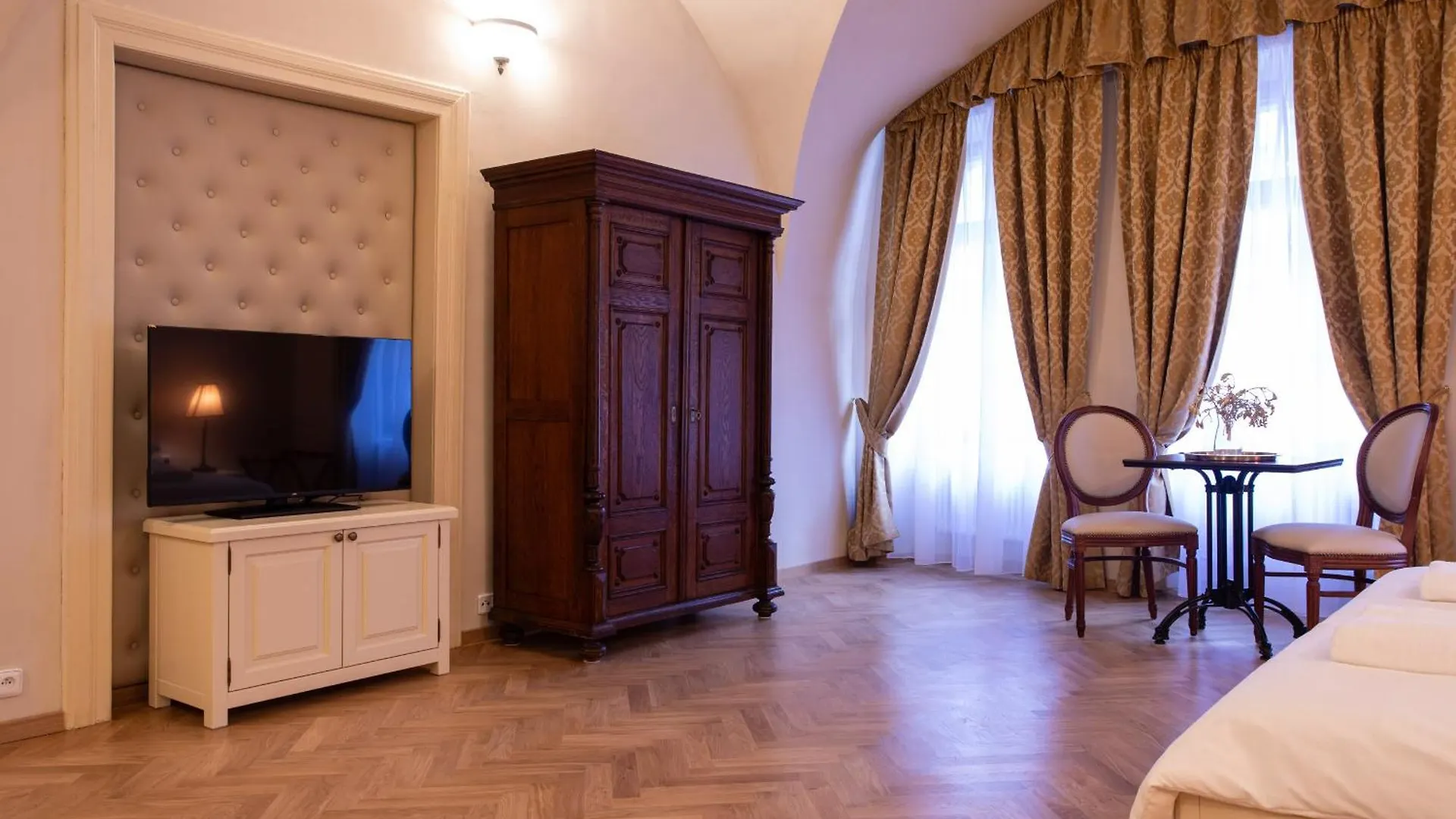 Residence Thunovska Prága Apartman